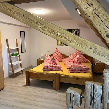 Haus Jehle Apartman *